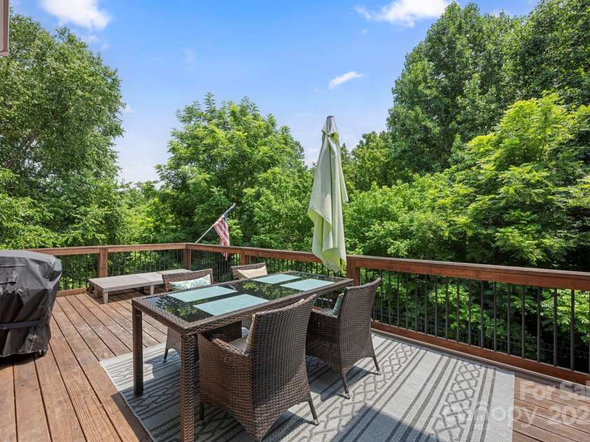 184 Melbourne Drive, Fort Mill, SC 29708.  MLS# CAR4270055, YatesRealty ID 26081. 