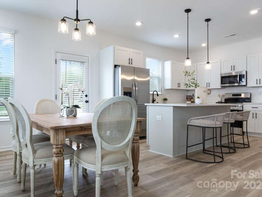 4041 Jenison Valley Court, Charlotte, NC 28214.  MLS# CAR4271077, YatesRealty ID 26082. Representational Photo - Virtually Staged
