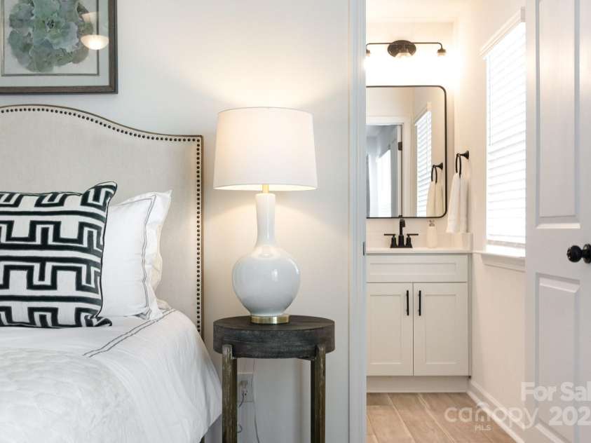 4041 Jenison Valley Court, Charlotte, NC 28214.  MLS# CAR4271077, YatesRealty ID 26082. Representational Photo - Virtually Staged