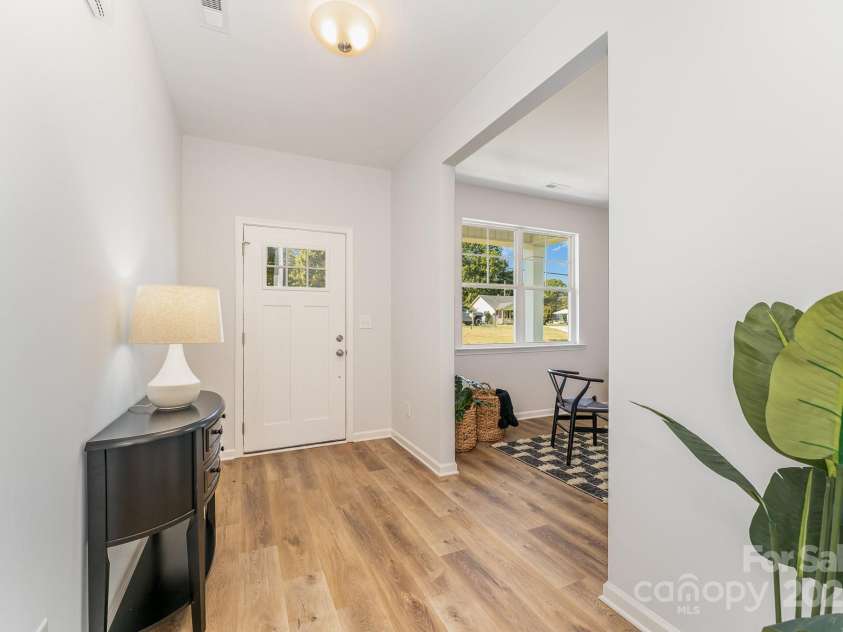 3031 Breslin Street, Charlotte, NC 28214.  MLS# CAR4277326, YatesRealty ID 26083. Representational Photo Only - Staged