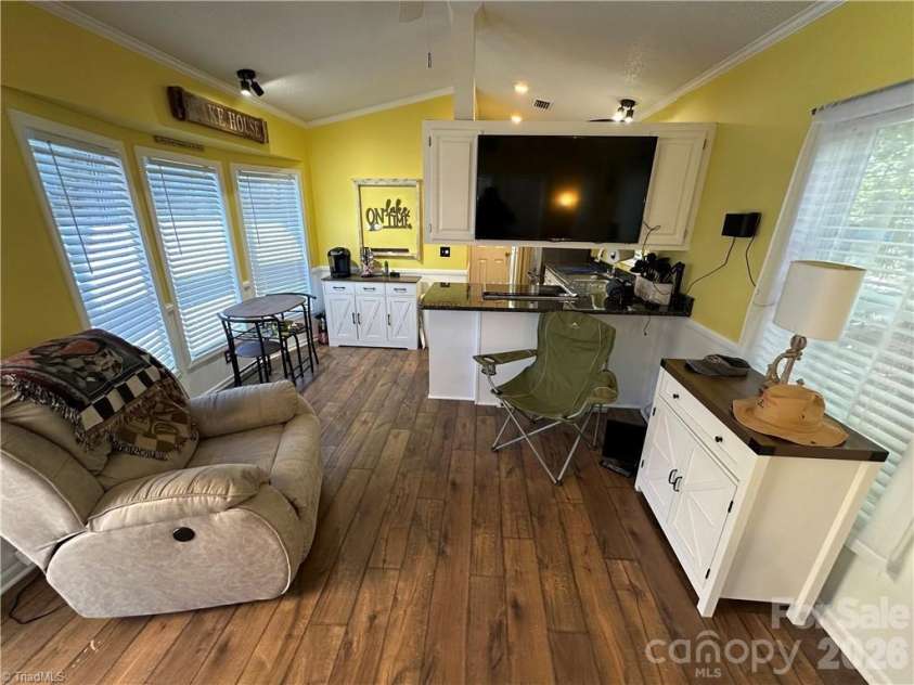 112 Cardinal Drive, New London, NC 28127.  MLS# CAR4383252, YatesRealty ID 26085. 