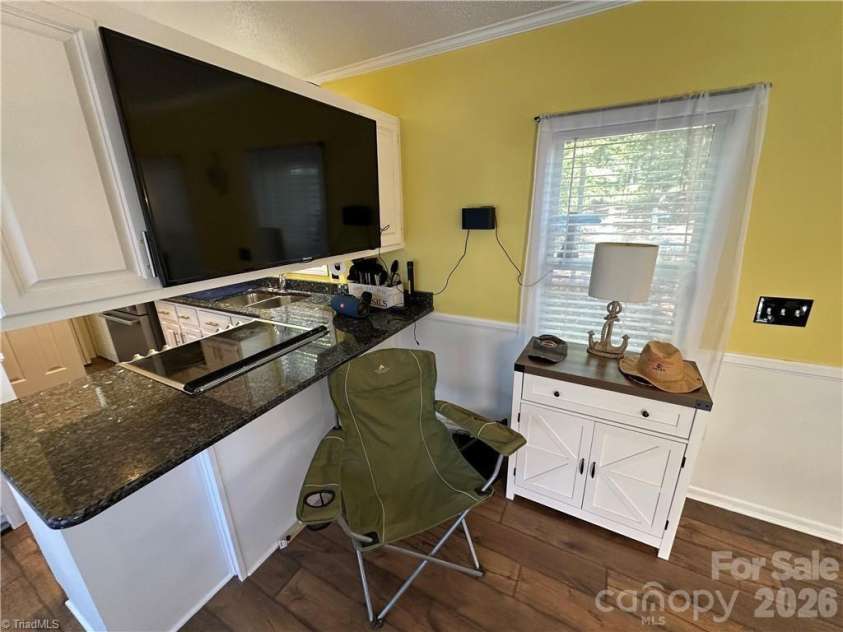 112 Cardinal Drive, New London, NC 28127.  MLS# CAR4383252, YatesRealty ID 26085. 