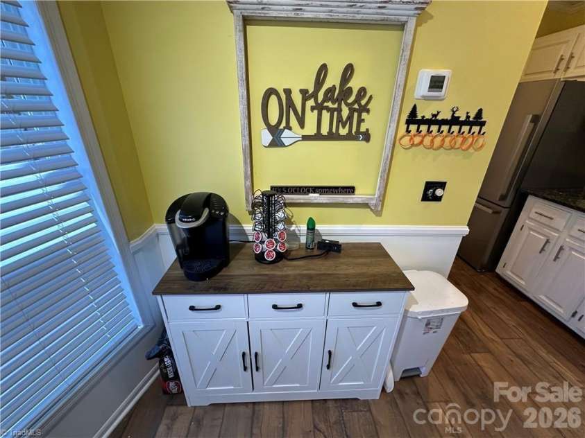 112 Cardinal Drive, New London, NC 28127.  MLS# CAR4383252, YatesRealty ID 26085. 
