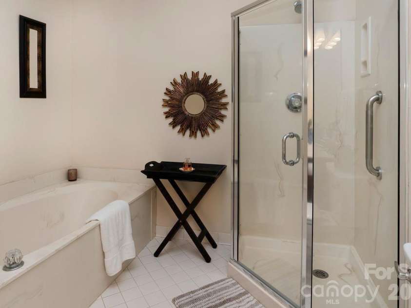 5935 Fitzwilliams Lane, Charlotte, NC 28270.  MLS# CAR4386781, YatesRealty ID 26086. 