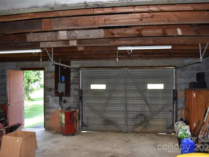 93 Meadow Brook Lane, Marion, NC 28752.  MLS# CAR4278931, YatesRealty ID 26087. 