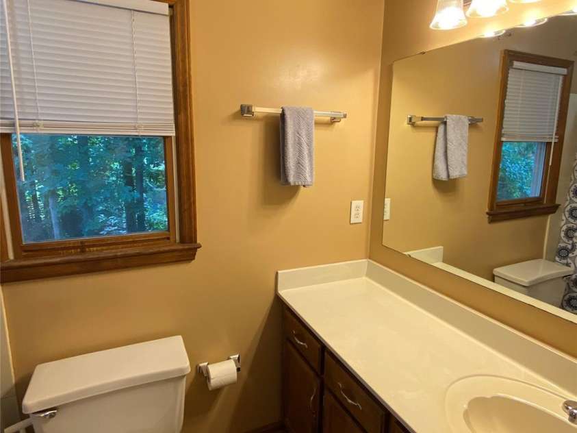12623 Levins Hall Road, Huntersville, NC 28078.  MLS# CAR4276001, YatesRealty ID 26088. Ensuite primary bath