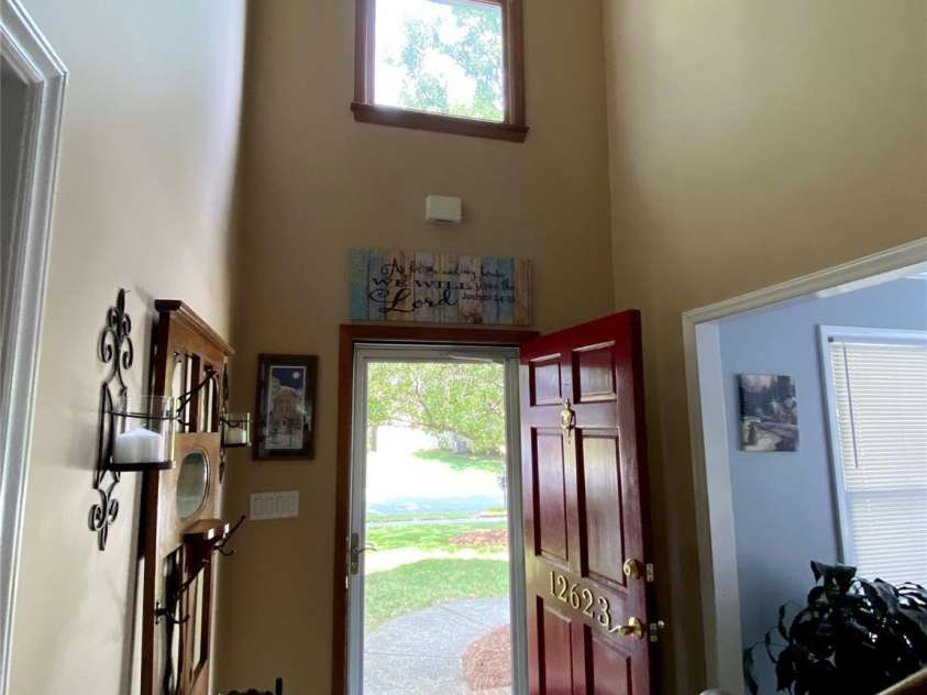 12623 Levins Hall Road, Huntersville, NC 28078.  MLS# CAR4276001, YatesRealty ID 26088. Foyer