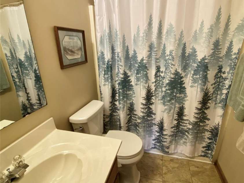 12623 Levins Hall Road, Huntersville, NC 28078.  MLS# CAR4276001, YatesRealty ID 26088. Full bath