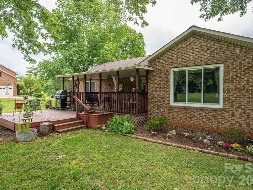3815 Wild Cherry Road, Shelby, NC 28150.  MLS# CAR4387447, YatesRealty ID 26089. 
