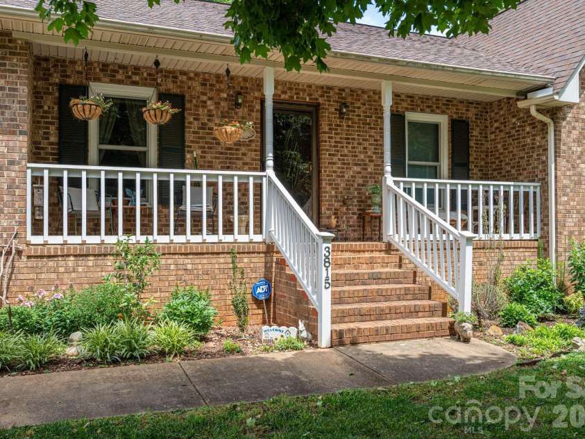 3815 Wild Cherry Road, Shelby, NC 28150.  MLS# CAR4387447, YatesRealty ID 26089. 
