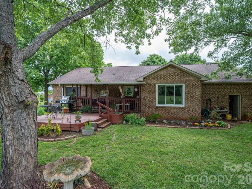 3815 Wild Cherry Road, Shelby, NC 28150.  MLS# CAR4387447, YatesRealty ID 26089. 