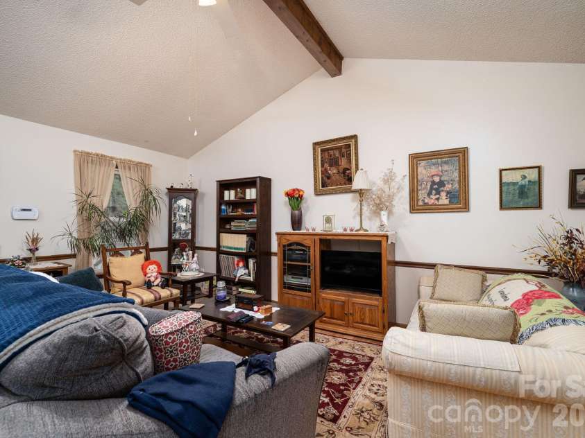 3815 Wild Cherry Road, Shelby, NC 28150.  MLS# CAR4387447, YatesRealty ID 26089. 