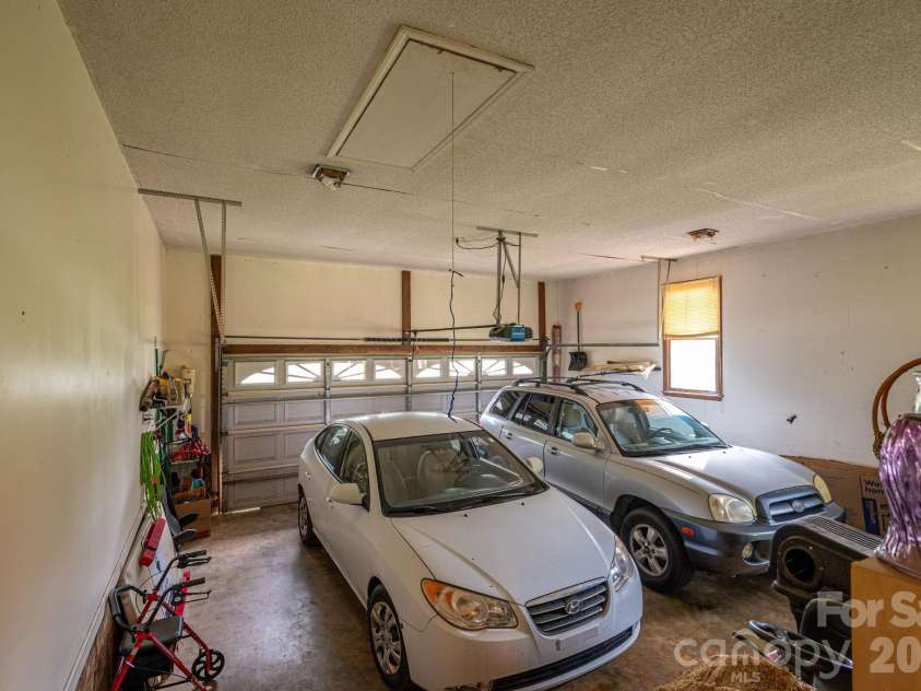 3815 Wild Cherry Road, Shelby, NC 28150.  MLS# CAR4387447, YatesRealty ID 26089. 