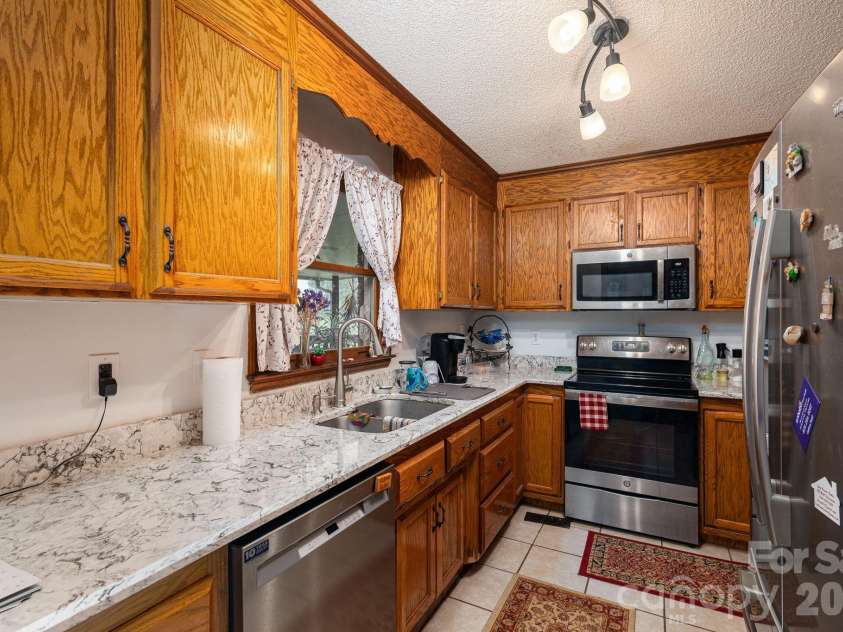 3815 Wild Cherry Road, Shelby, NC 28150.  MLS# CAR4387447, YatesRealty ID 26089. 