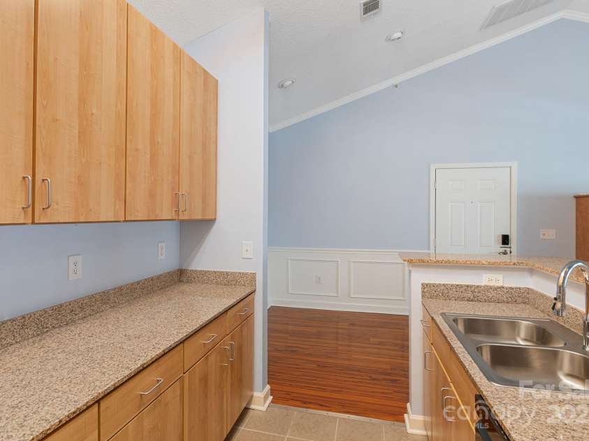 1000 Olde Eastwood Village Boulevard, Asheville, NC 28803.  MLS# CAR4241566, YatesRealty ID 2609. 