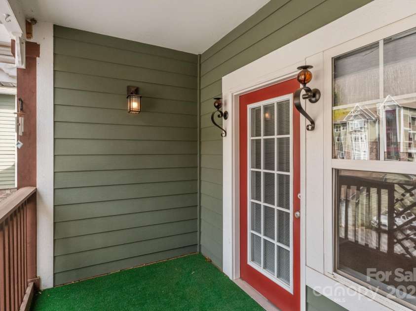 1000 Olde Eastwood Village Boulevard, Asheville, NC 28803.  MLS# CAR4241566, YatesRealty ID 2609. 