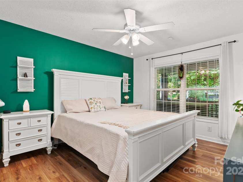 28 Grove Garden Avenue, Candler, NC 28715.  MLS# CAR4278254, YatesRealty ID 26090. Primary Bedroom