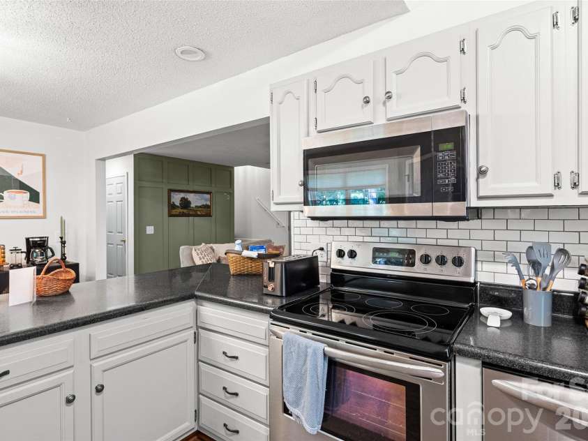 28 Grove Garden Avenue, Candler, NC 28715.  MLS# CAR4324654, YatesRealty ID 26090. 