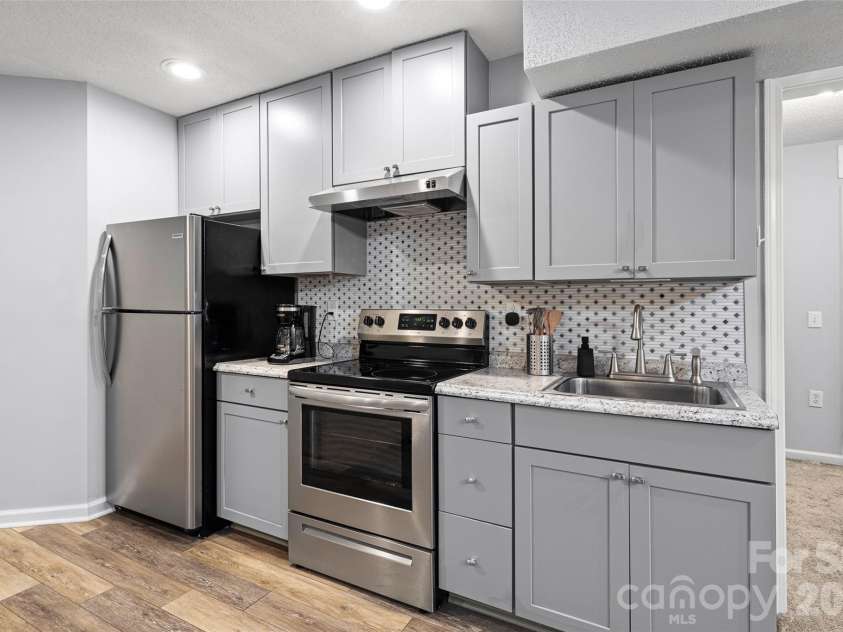 28 Grove Garden Avenue, Candler, NC 28715.  MLS# CAR4324654, YatesRealty ID 26090. 