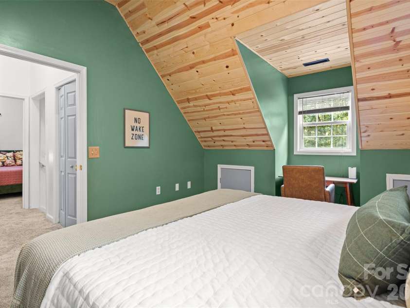 28 Grove Garden Avenue, Candler, NC 28715.  MLS# CAR4324654, YatesRealty ID 26090. 