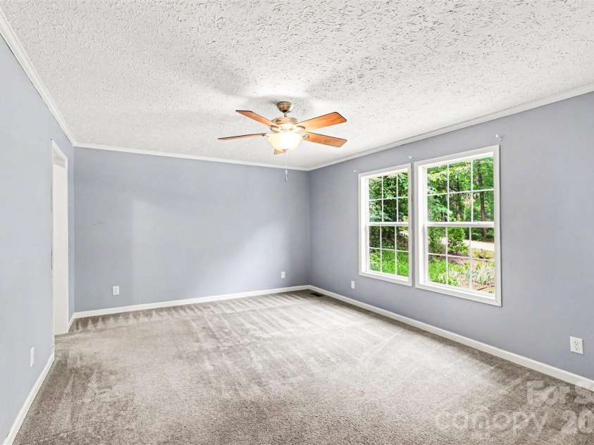 11913 Platon Avenue, Huntersville, NC 28078.  MLS# CAR4386789, YatesRealty ID 26092. 
