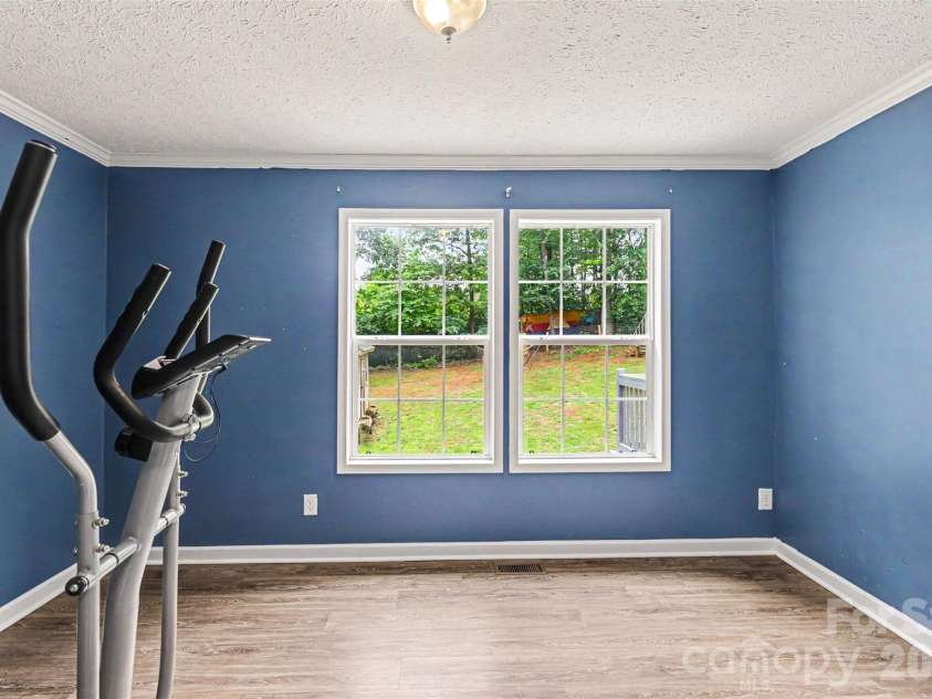 11913 Platon Avenue, Huntersville, NC 28078.  MLS# CAR4386789, YatesRealty ID 26092. 