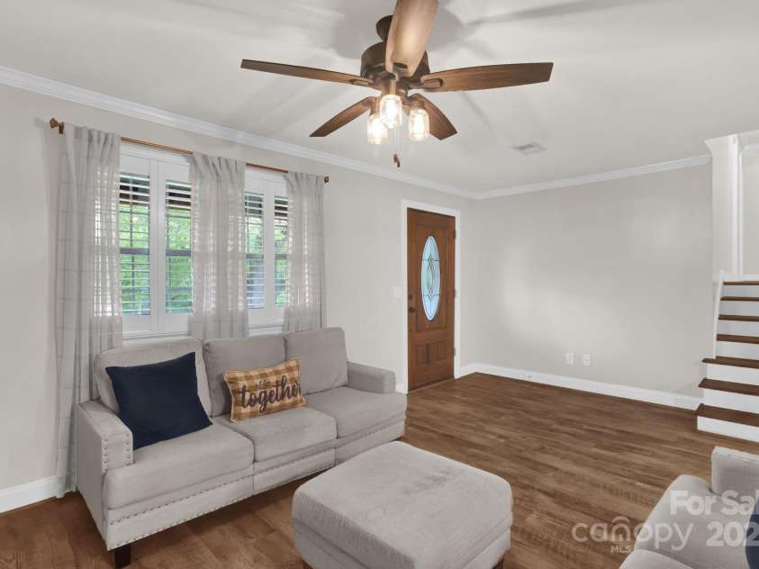 213 Turkey Hill Drive, King, NC 27021.  MLS# CAR4280116, YatesRealty ID 26092. 