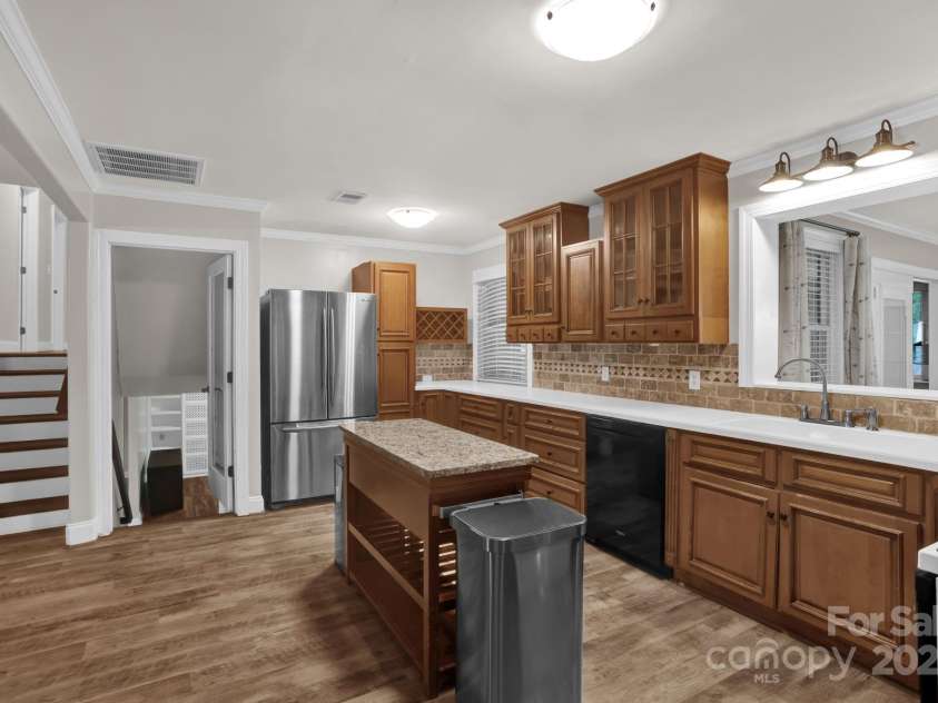 213 Turkey Hill Drive, King, NC 27021.  MLS# CAR4280116, YatesRealty ID 26092. 