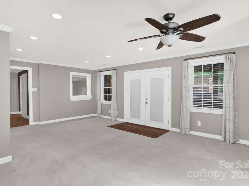 213 Turkey Hill Drive, King, NC 27021.  MLS# CAR4280116, YatesRealty ID 26092. 