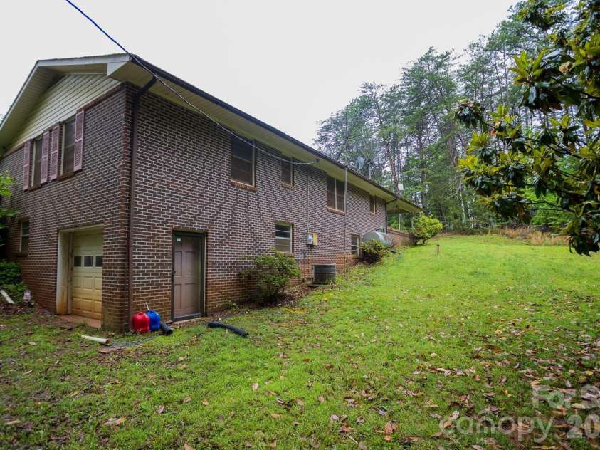 1225 Moss Road, Rutherfordton, NC 28139.  MLS# CAR4386364, YatesRealty ID 26093. 