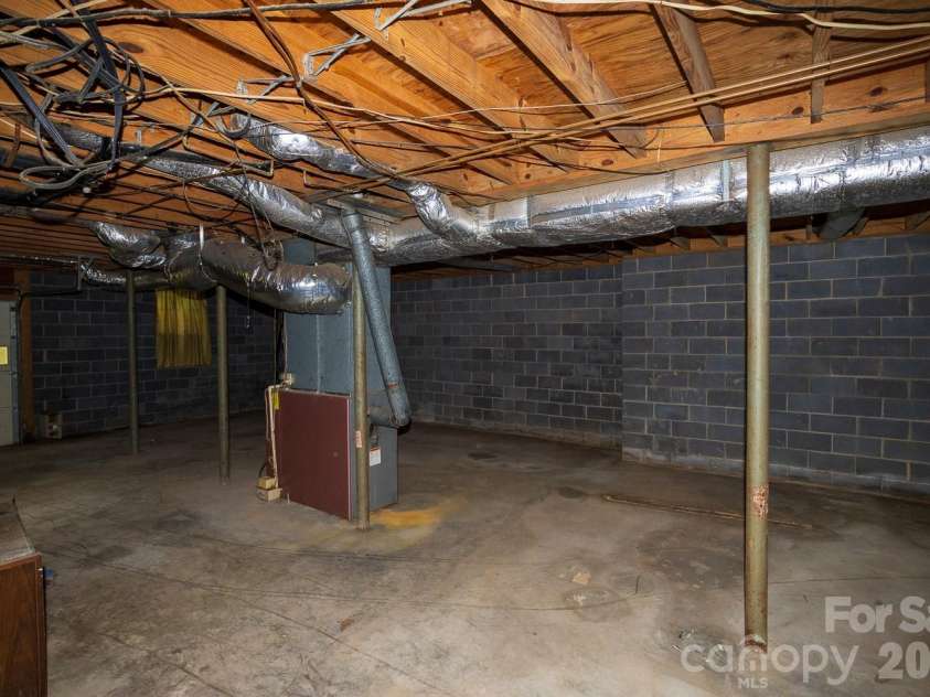 1225 Moss Road, Rutherfordton, NC 28139.  MLS# CAR4386364, YatesRealty ID 26093. 