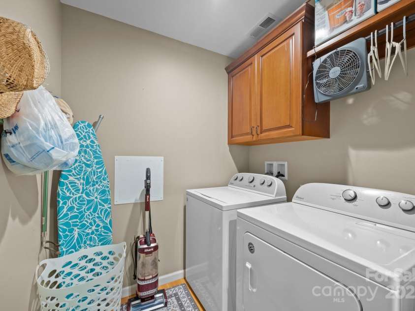 2369 Saratoga Run, Morganton, NC 28655.  MLS# CAR4272311, YatesRealty ID 26094. 