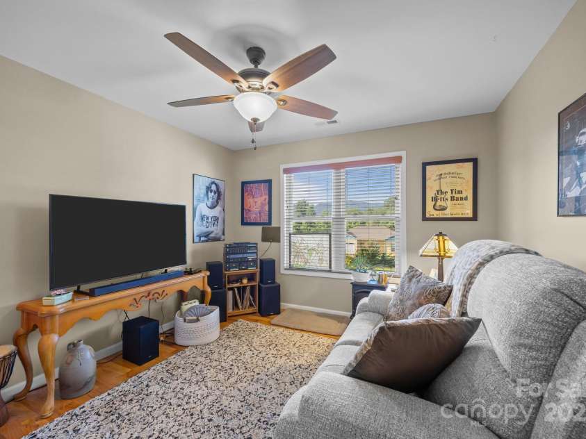 2369 Saratoga Run, Morganton, NC 28655.  MLS# CAR4272311, YatesRealty ID 26094. 