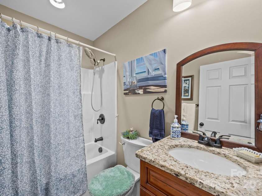 2369 Saratoga Run, Morganton, NC 28655.  MLS# CAR4272311, YatesRealty ID 26094. 