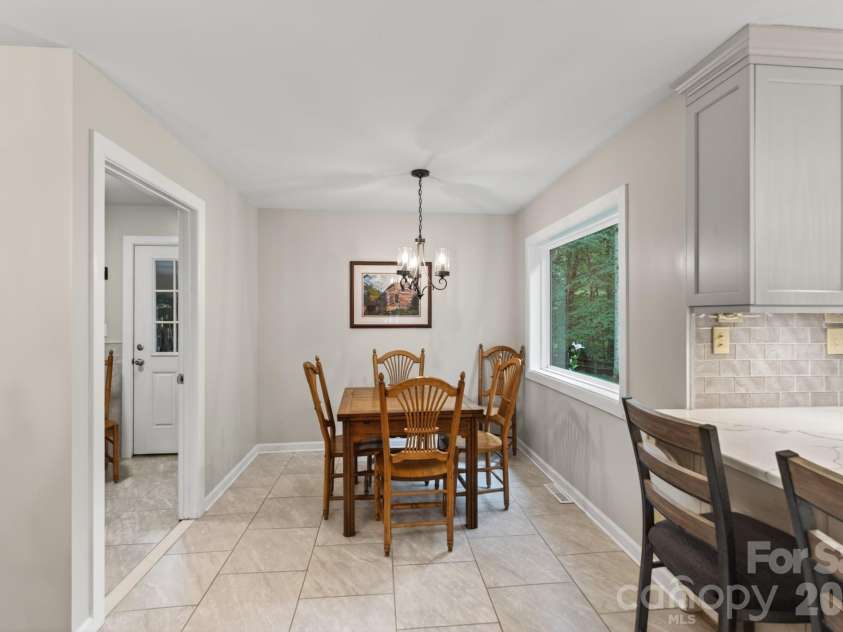 64 Timberidge Drive, Clover, SC 29710.  MLS# CAR4386673, YatesRealty ID 26096. 