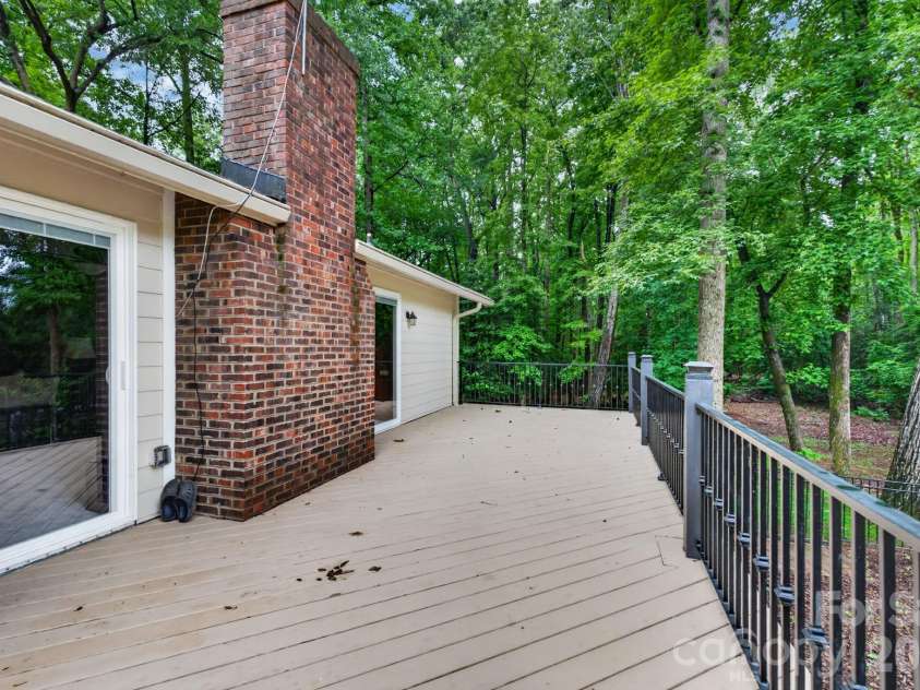 64 Timberidge Drive, Clover, SC 29710.  MLS# CAR4386673, YatesRealty ID 26096. 