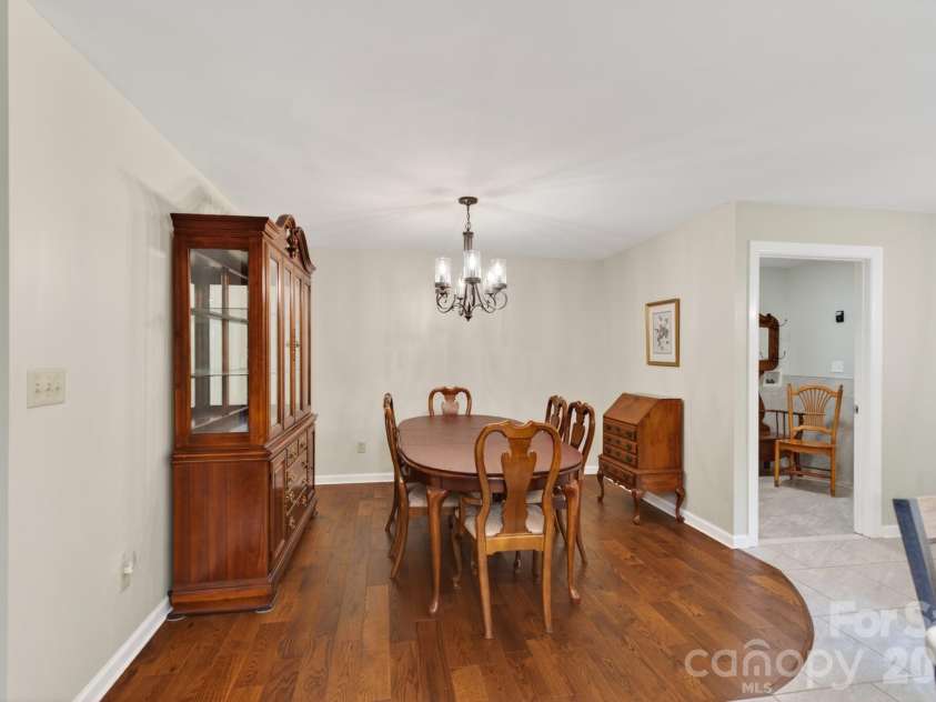 64 Timberidge Drive, Clover, SC 29710.  MLS# CAR4386673, YatesRealty ID 26096. Dining Area