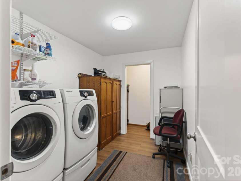 64 Timberidge Drive, Clover, SC 29710.  MLS# CAR4386673, YatesRealty ID 26096. Laundry Room
