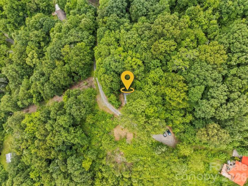 553 Paradise Mountain Road, Canton, NC 28716.  MLS# CAR4386701, YatesRealty ID 26097. 