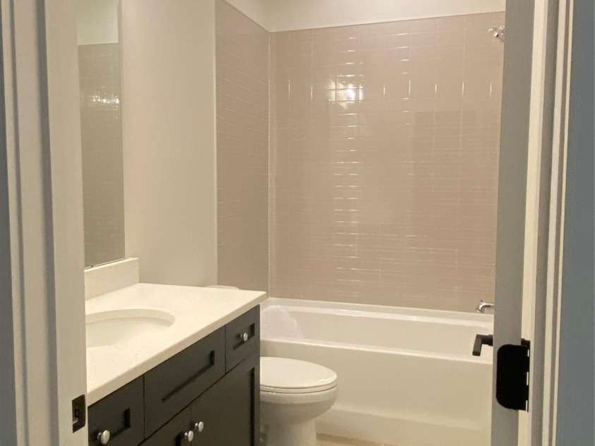 179 Chaska Loop, Troutman, NC 28166.  MLS# CAR4386501, YatesRealty ID 26098. Secondary Bath