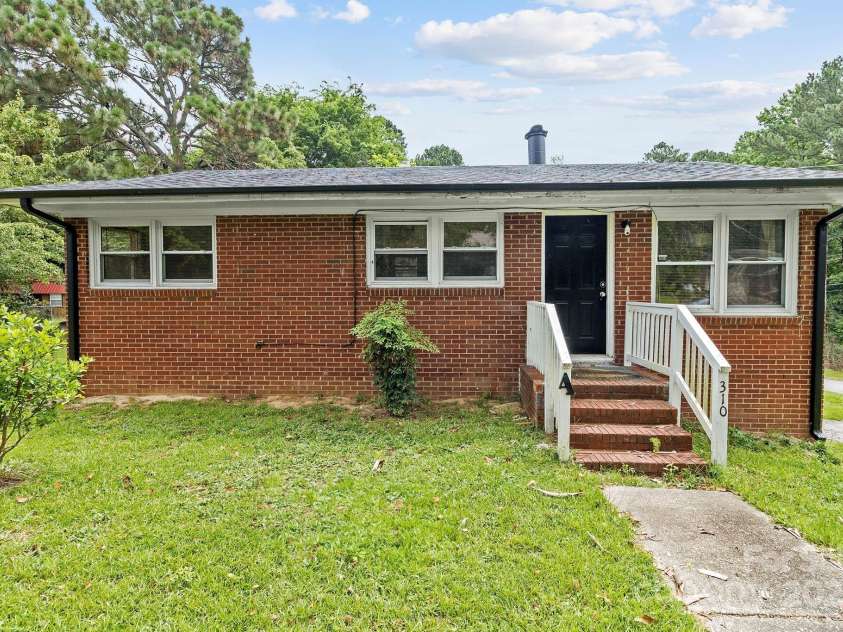 310 Cedarwood Street, Spring Lake, NC 28390.  MLS# CAR4280421, YatesRealty ID 26099. 