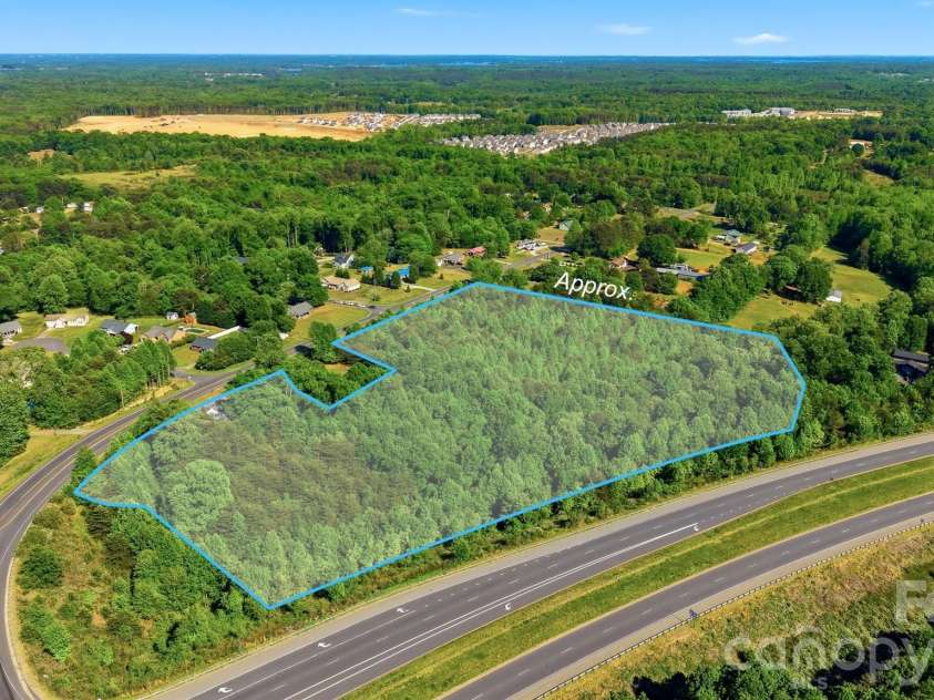 5429 NC 16 Business Highway, Maiden, NC 28650.  MLS# CAR4379119, YatesRealty ID 26099. 