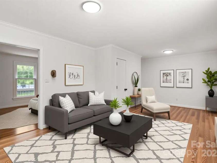 1512 Anthony Drive, Gastonia, NC 28052.  MLS# CAR4268994, YatesRealty ID 26100. 