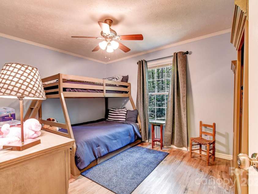 20 Jessica Lane, Barnardsville, NC 28709.  MLS# CAR4274665, YatesRealty ID 26101. 