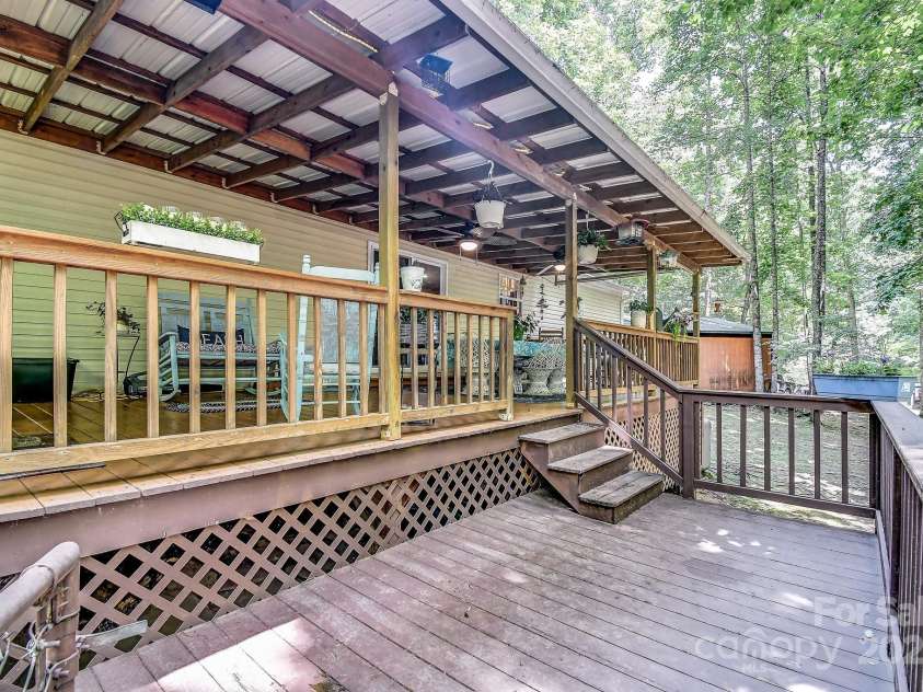 20 Jessica Lane, Barnardsville, NC 28709.  MLS# CAR4274665, YatesRealty ID 26101. 