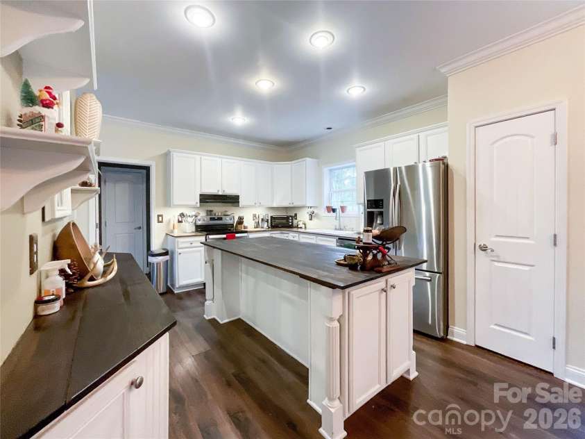 5507 Rocky River Road, Monroe, NC 28112.  MLS# CAR4386019, YatesRealty ID 26102. 