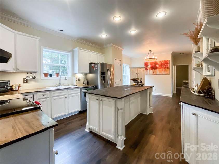 5507 Rocky River Road, Monroe, NC 28112.  MLS# CAR4386019, YatesRealty ID 26102. 