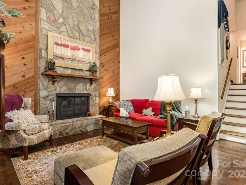 8968 St Croix Lane, Charlotte, NC 28277.  MLS# CAR4264693, YatesRealty ID 26102. 