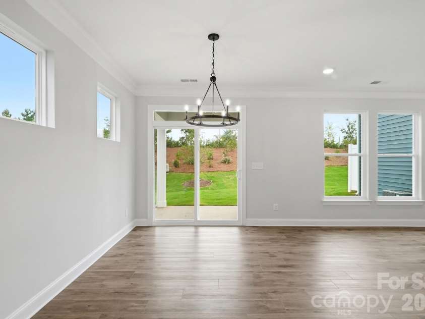 114 Pointer Trail, Troutman, NC 28166.  MLS# CAR4387480, YatesRealty ID 26103. Breakfast Area