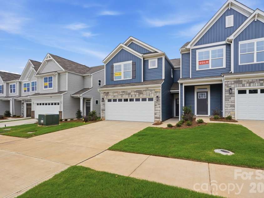 114 Pointer Trail, Troutman, NC 28166.  MLS# CAR4387480, YatesRealty ID 26103. Homesite 6 features an Elijah F floorplan